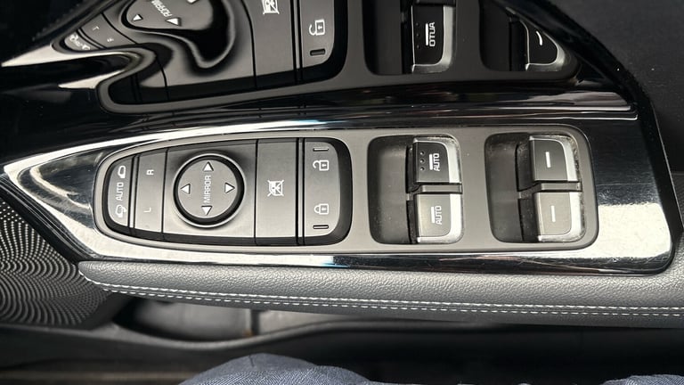 2019 Kia Niro 1.6 GDi Hybrid 3 5dr DCT Hybrid Estate Estate Hybrid Automatic