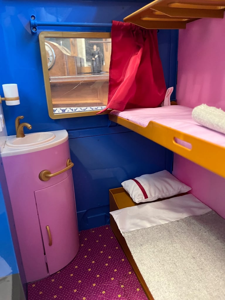Our Generation Dolls Train Cabin