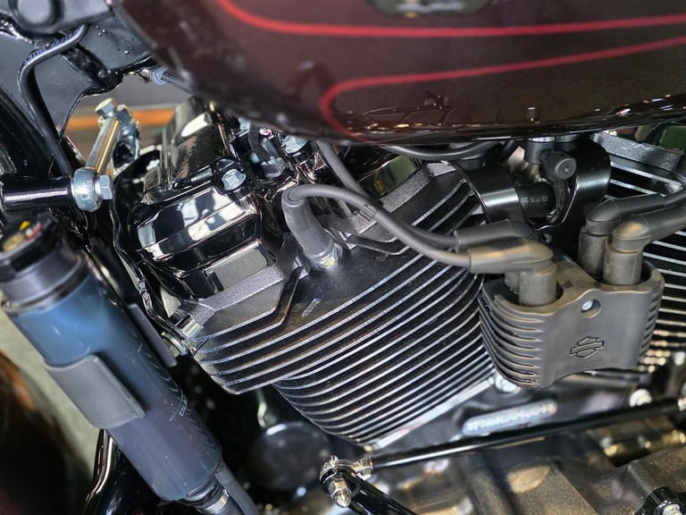 2025 HARLEY-DAVIDSON STREET GLIDE CVO FLHXSE 1982cc 121 650 MILE'S BAGGER