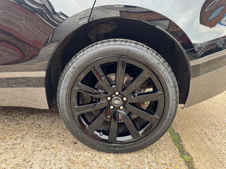 2018 Land Rover Range Rover Velar 2.0 D180 R-Dynamic HSE 5dr Auto ESTATE DIESEL Automatic