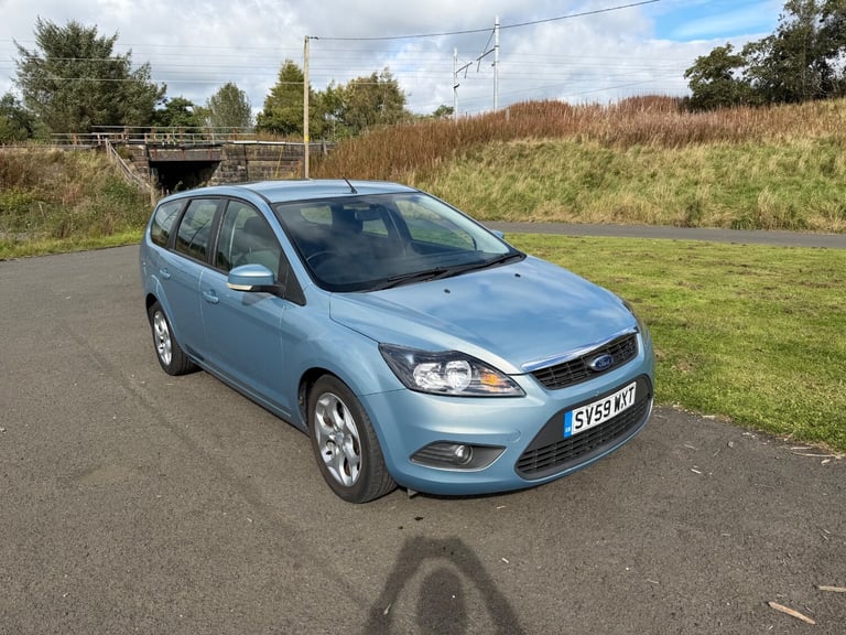 image for 2009 Ford Focus 1.6 Zetec 5dr Auto ESTATE Petrol Automatic