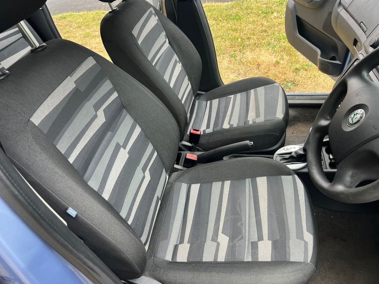 2008 Skoda Roomster 1.6 16V 2 5dr Tiptronic MPV Petrol Automatic