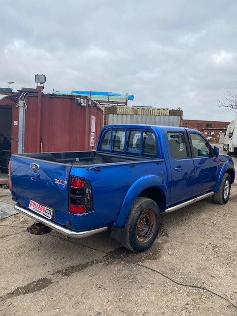 2011 Ford Ranger Pick Up Double Cab Thunder 2.5 TDCi 4WD DAMAGED REPAIRABLE SALVAGE PICK UP Diese...