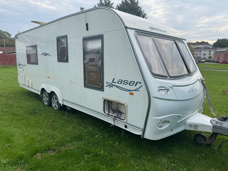 2008 coachman laser 4 birth fixed bed 