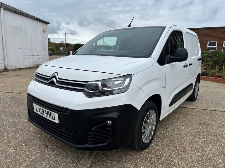 Citroen, BERLINGO, Panel Van, 2019, Manual, 1560 (cc)