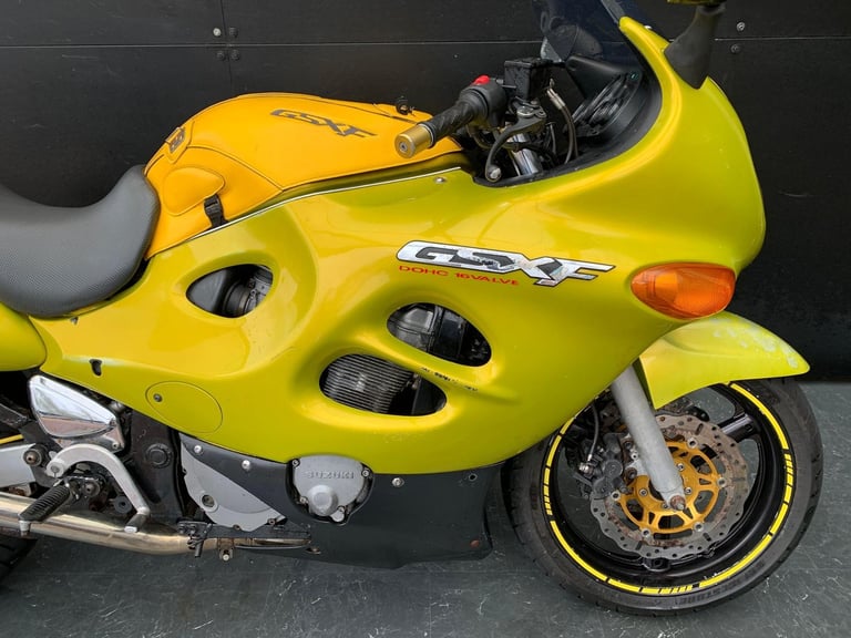SUZUKI GSX 600F RUNNING PROJECT BIKE HPI CLEAR