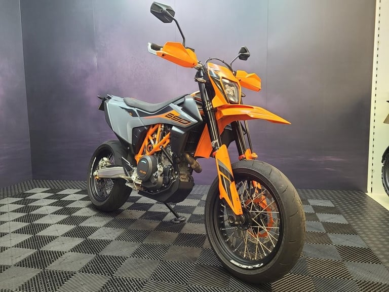 Aprilia Tuono V4 1100 Factory 2019