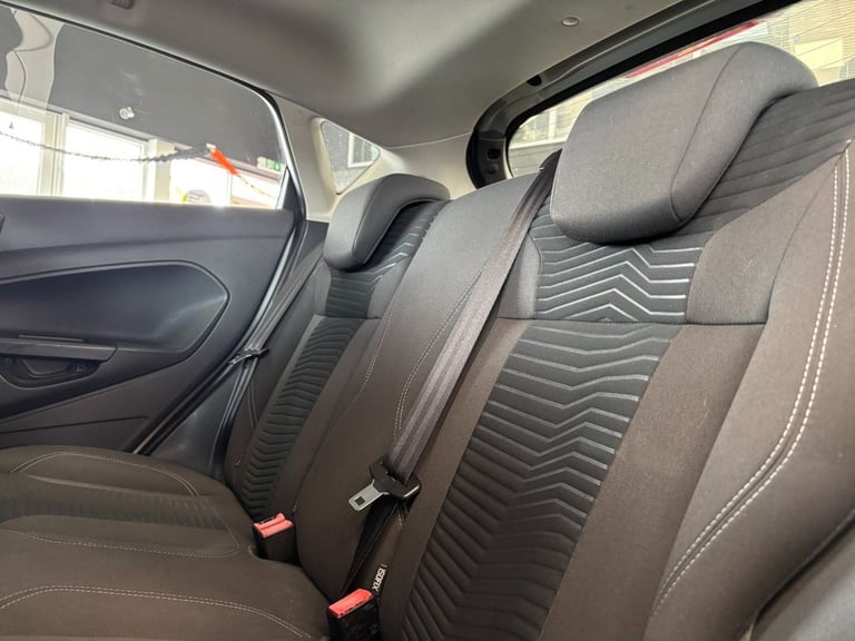 2014 Ford Fiesta 1.0T EcoBoost Zetec Hatchback 5dr Petrol Manual Euro 5 (s/s) (100 ps) Hatchback ...