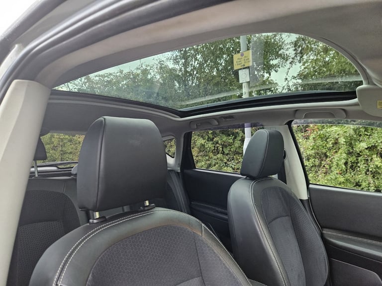 NISSAN QASHQAI 1.6 DCI DIESEL , 360 MODEL , MANUAL  **FULLY LOADED** £30 ROAD TAX,12 MONTHS MOT 