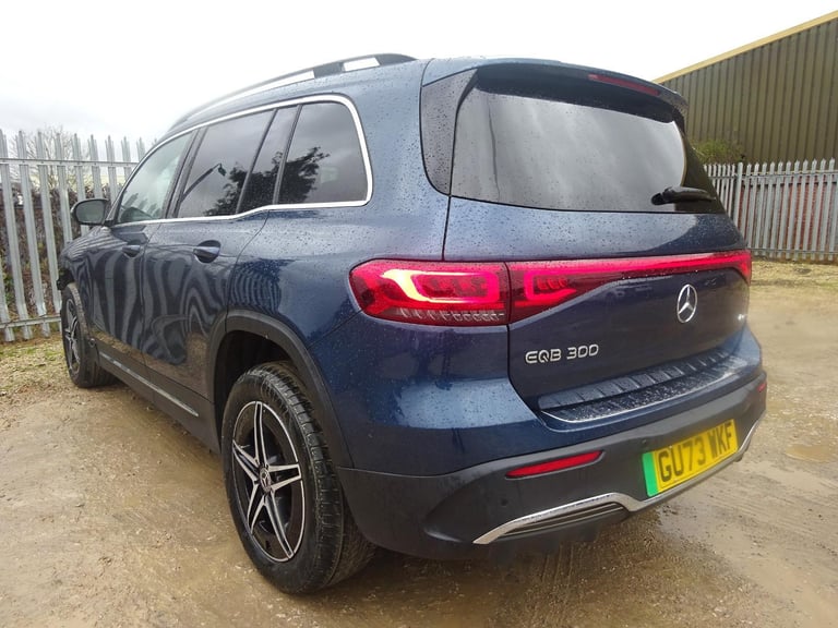 2023 73 REG MERCEDES BENZ EQB 300 AMG LINE 4MATIC ELECTRIC AUTO DAMAGED SALVAGE