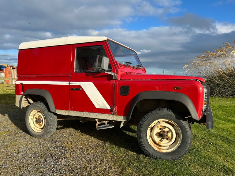 Land Rover, DEFENDER TD5, 2004, 2495 (cc)