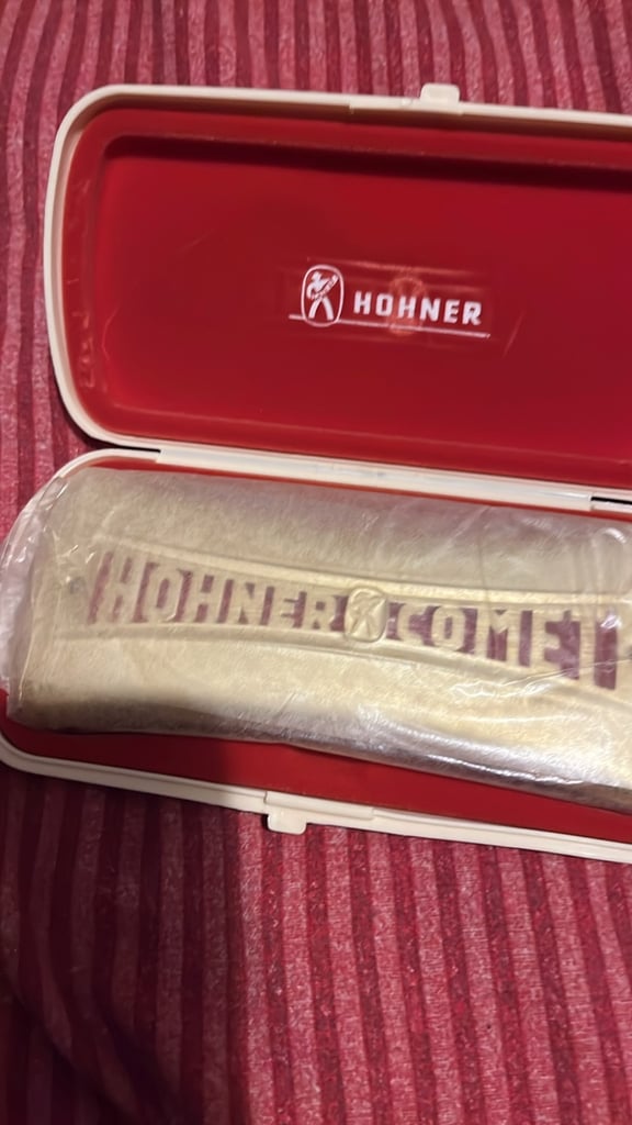 Hohner Harmonica 3427 plays double sided C and G