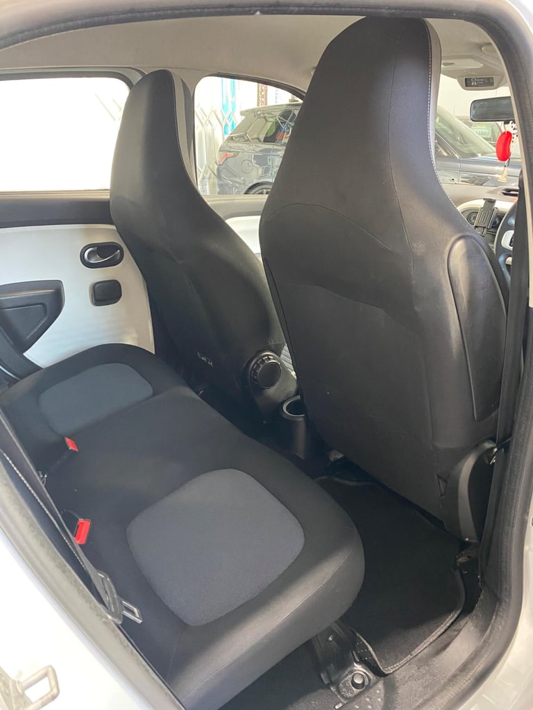 2016 Renault Twingo 1.0 SCe Play Euro 6 5dr HATCHBACK Petrol Manual