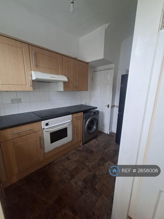 2 bedroom house in Congress Street, Leeds, LS12 (2 bed) (#2658006)
