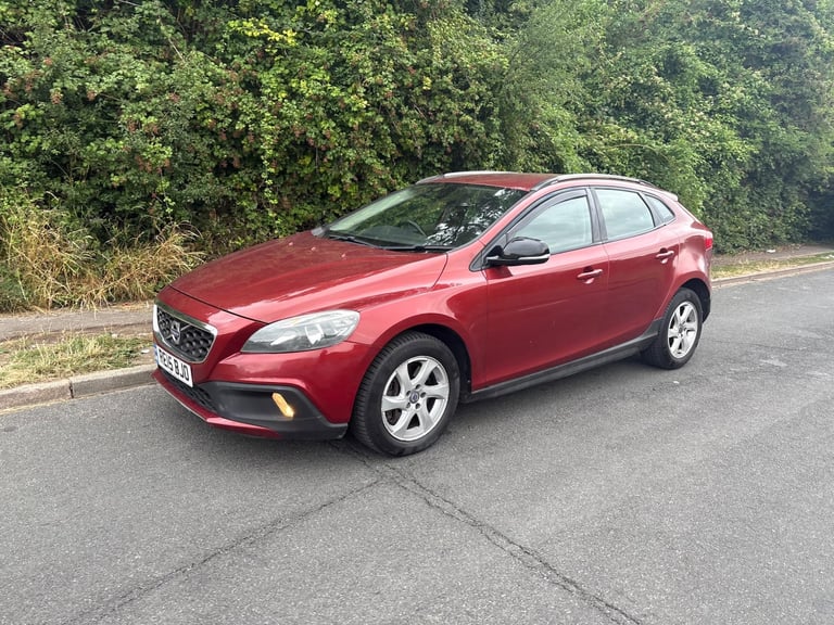 2015 Volvo V40 Cross Country 2.0 D2 SE Nav Euro 6 (s/s) 5dr Diesel