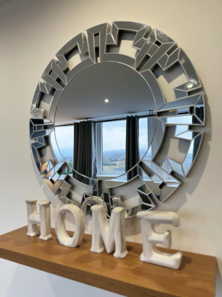 Short Term Rentals Yeadon-501 Leeds