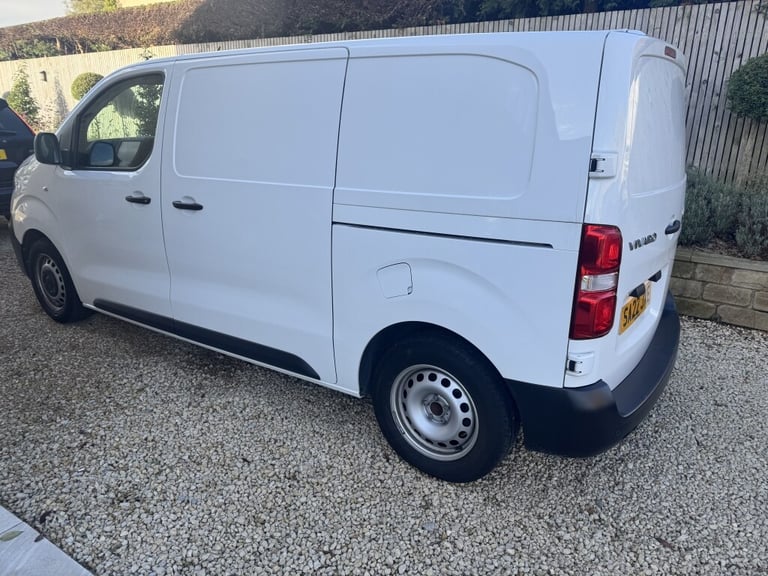2022 Vauxhall Vivaro 1.5 L1H1 F2700 DYNAMIC S/S Manual Panel Van Diesel Manual