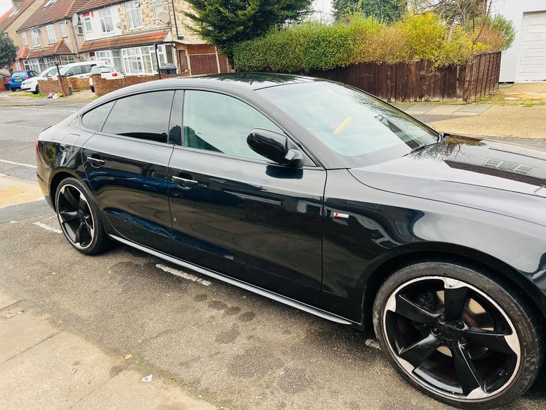 Audi, A5, Hatchback, 2013, Semi-Auto, 1798 (cc), 5 doors