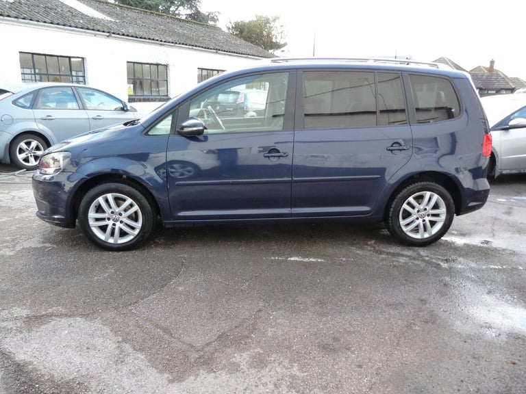 2015 Volkswagen Touran 1.6 TDI 105 BlueMotion Tech SE 5dr MPV Diesel Manual