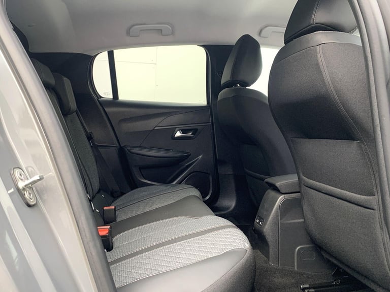 2024 Peugeot E-208 50kWh E-Style Auto 5dr (7.4kW Charger) HATCHBACK Electric Automatic