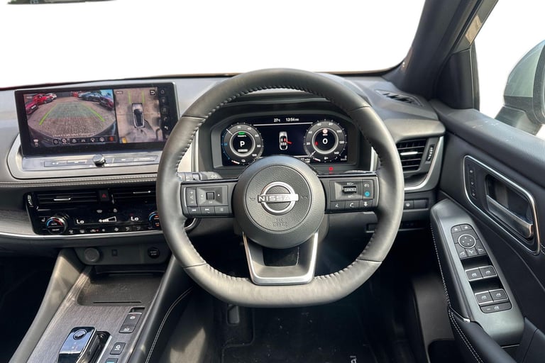 2025 Nissan Qashqai 1.5 E-Power Tekna [Bose] 5dr Auto Hatchback Hybrid Automatic