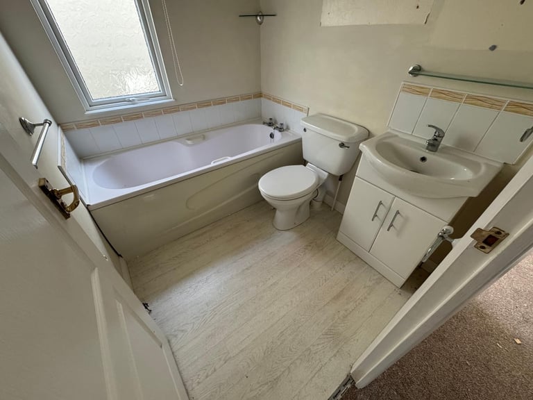 Roughcast Residential Lodge - Bath, Ensuite, DG, CH- Offsite Sale for Own Land