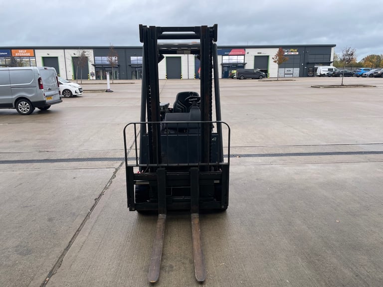 forklift linde