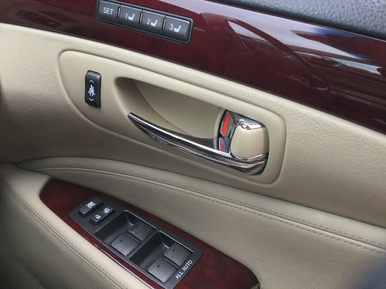 2006 Lexus LS 460 SE-L 4.6 V8 4dr Auto SALOON Petrol Automatic