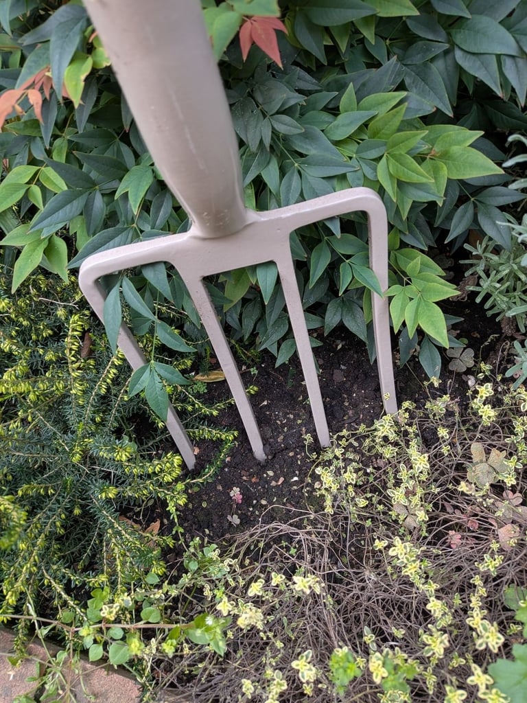 Garden pitchfork 
