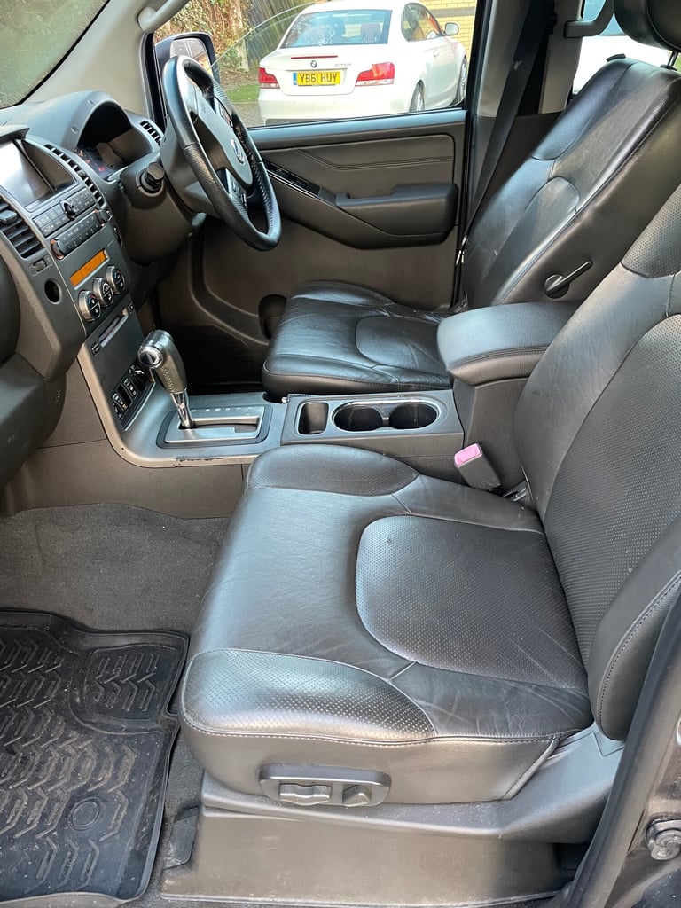 2008 Nissan Navara Double Cab Pick Up Aventura 2.5dCi 169 4WD Auto PICK UP Diesel Automatic