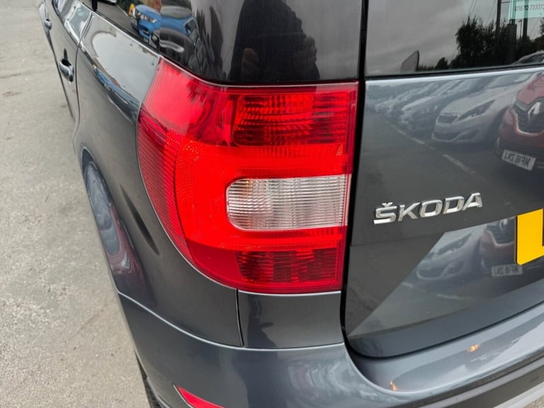 2015 Skoda Yeti 2.0 Turbo Diesel (TDI), SE Edition, Outdoor Packl, Manual. HATCHBACK Diesel Manual