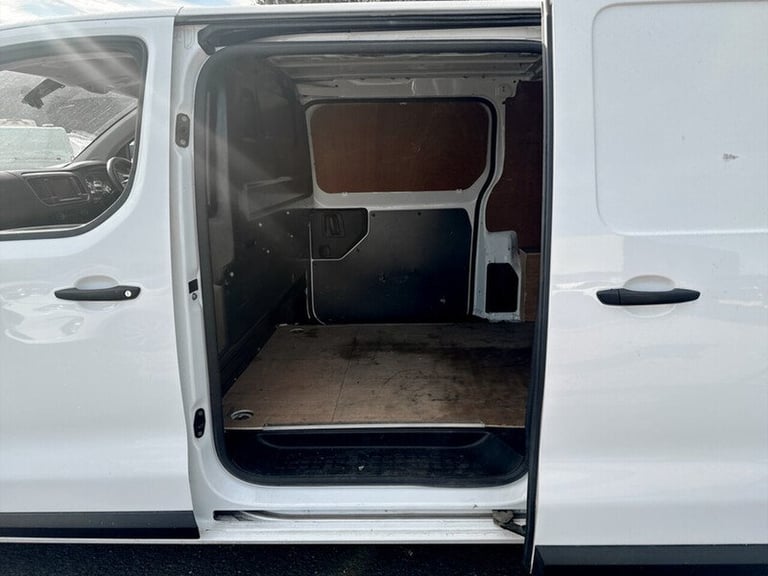 2022 Vauxhall Vivaro Turbo D 2900 Dynamic Panel Van Diesel Manual