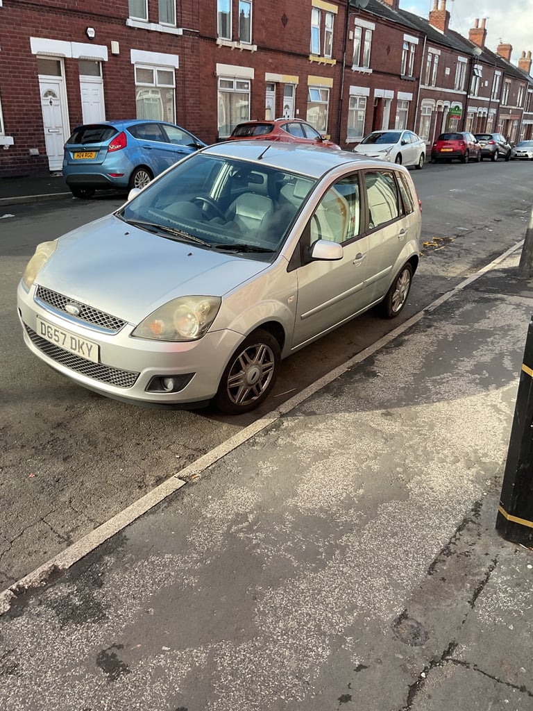 Ford, FIESTA, Hatchback, 2007, Manual, 1399 (cc), 5 doors