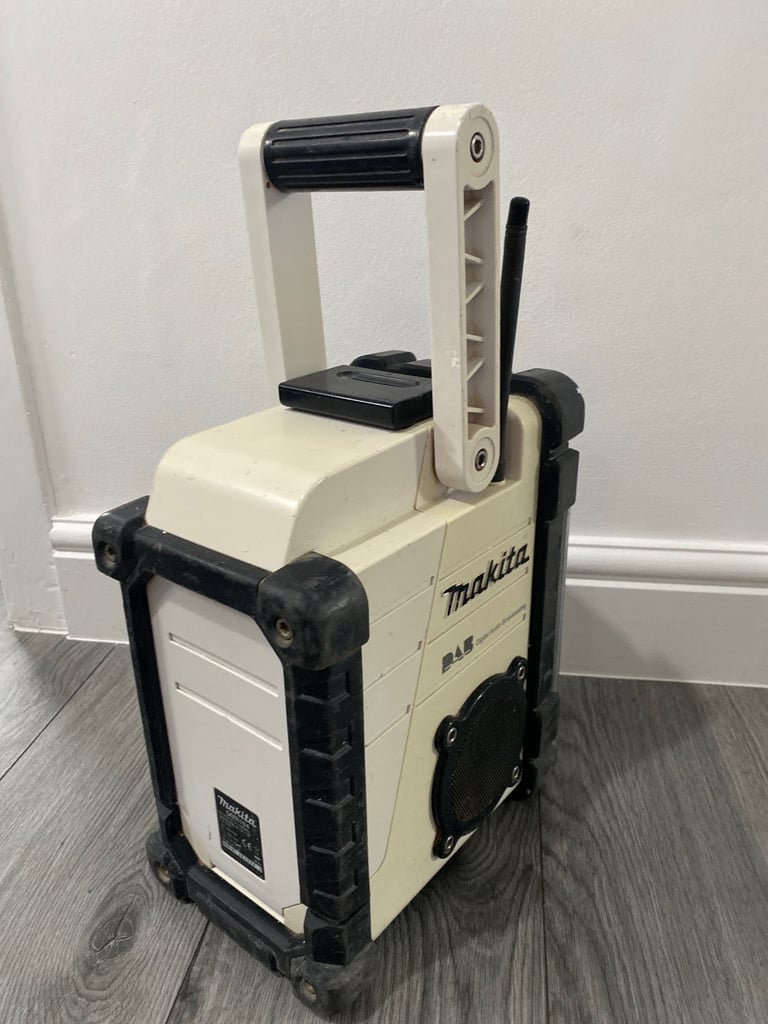 Makita dab radio 