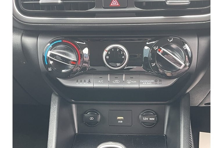 2022 Hyundai KONA T-GDi MHEV SE Connect SUV HYBRID Manual