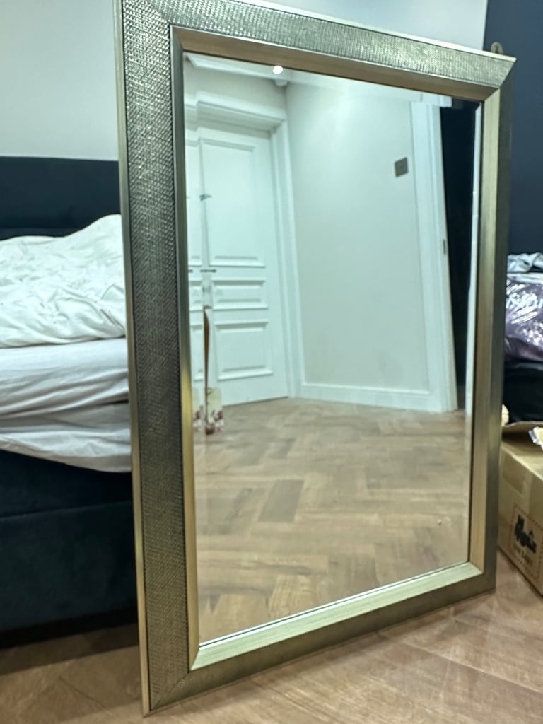 image for Bronze Mirror textured 