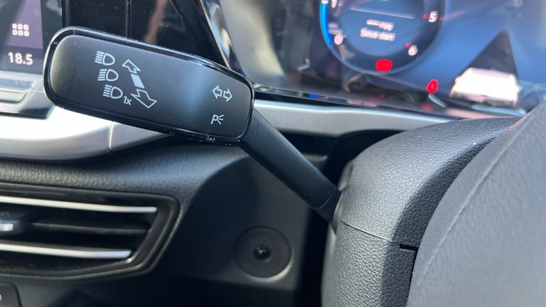 2025 Ford Transit Connect 2.0 EcoBlue 102ps Limited Van PANEL VAN DIESEL Manual
