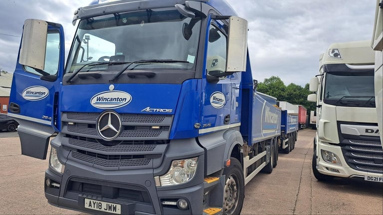 Mercedes-Benz 2546 actros drawbar oufit remotehiab crane block grab and rotator 