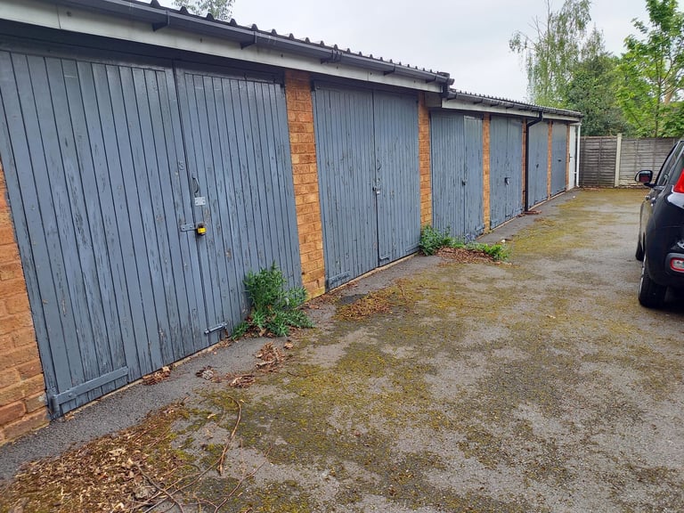 image for Garage To Rent Moseley gated site