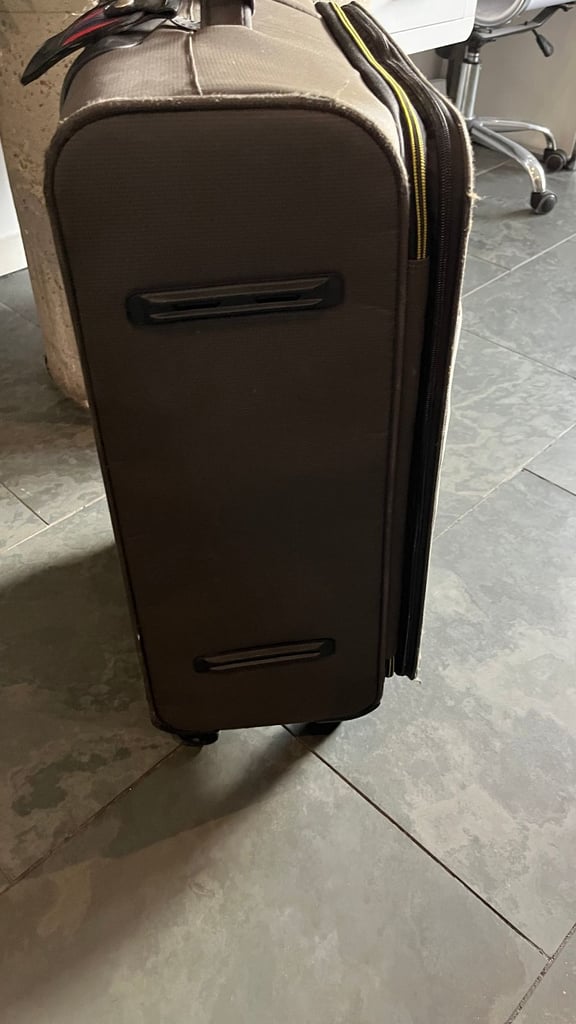 Large Tripp 4 Wheel Suitcase Luggage