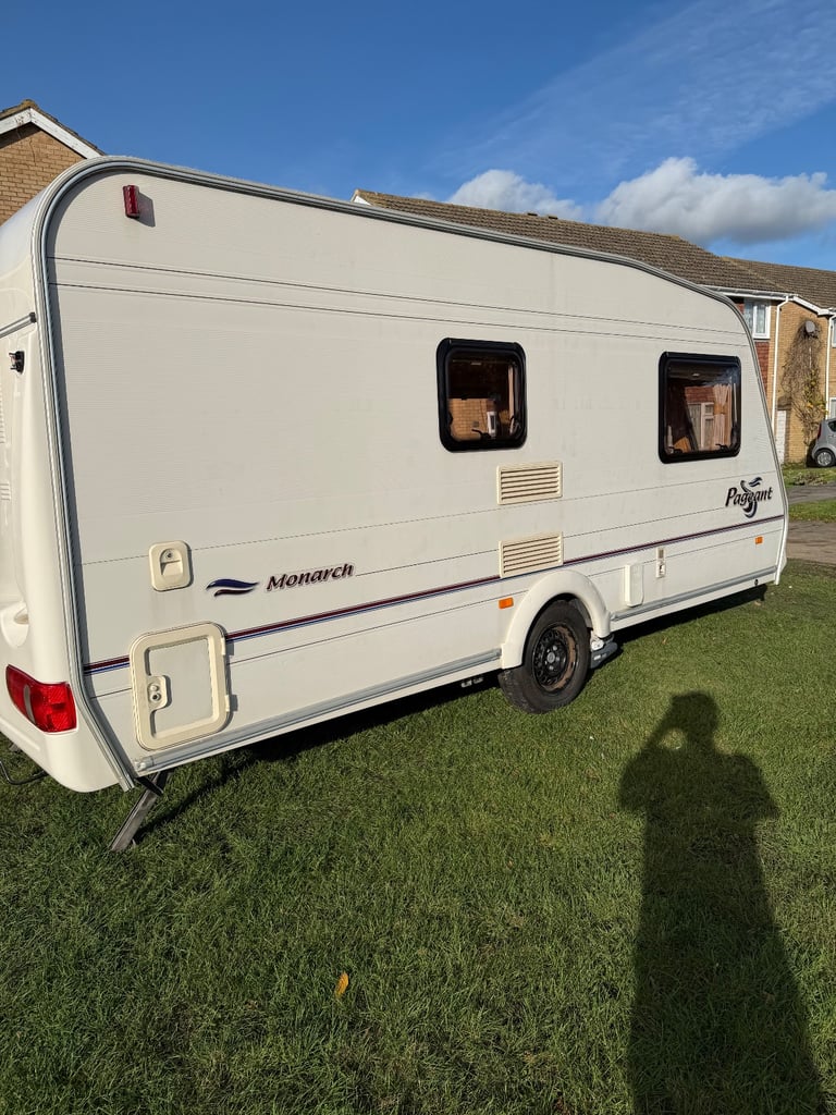 image for  Baily pageant caravan 