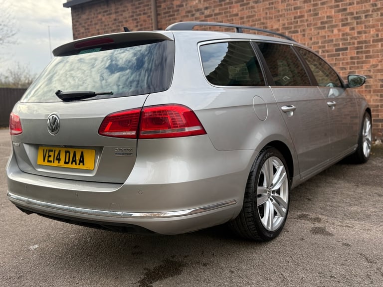 2014 Volkswagen Passat 2.0 TDI Bluemotion Tech Executive Style 5dr ESTATE Diesel Manual
