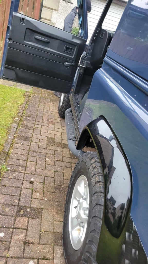 Land Rover, DEFENDER, Panel Van, 2009, Manual, 2401 (cc)