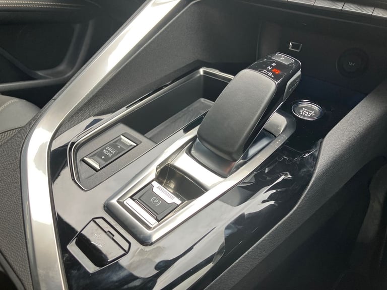 2022 Peugeot 3008 1.6 Hybrid4 300 GT Premium 5dr e-EAT8 Estate PETROL/ELECTRIC Automatic