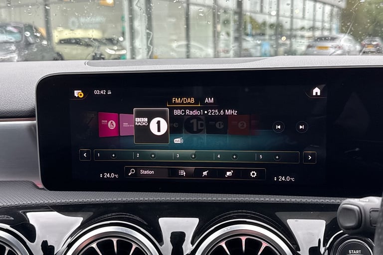 2019 Mercedes-Benz A-Class 1.3 A200 AMG Line (Premium) 7G-DCT Euro 6 (s/s) 5dr Hatchback PETROL A...