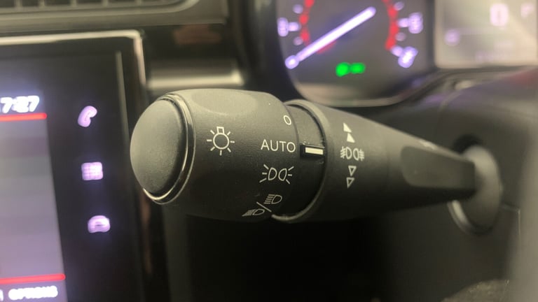 2024 Citroen C3 1.2 PureTech PLUS Hatchback 5dr Petrol EAT6 Euro 6 (s/s) (110 ps) Hatchback Petro...