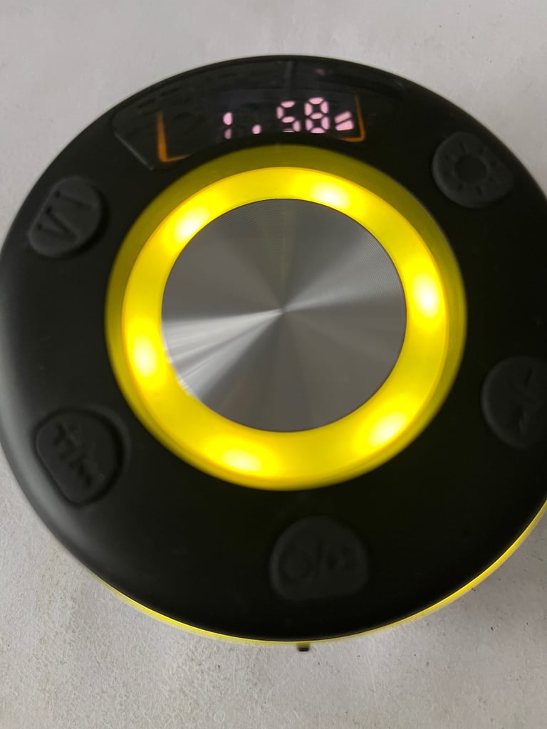 Free Bluetooth speaker 