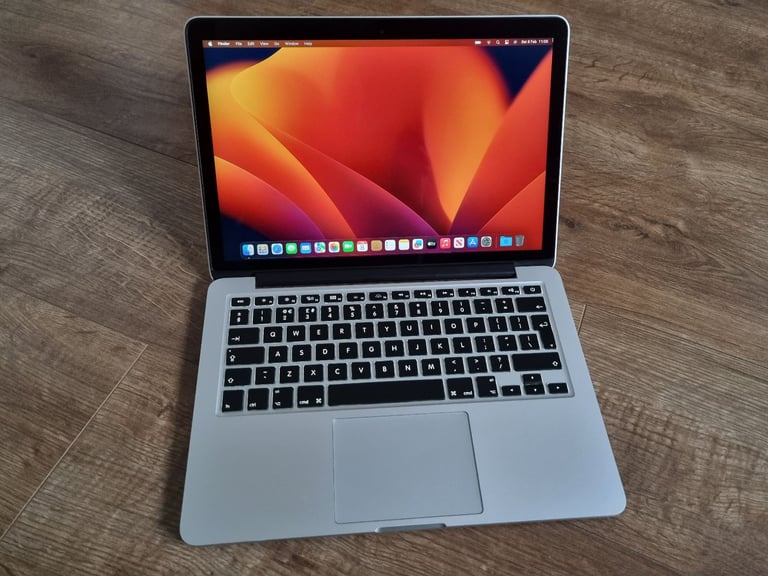 image for Apple Macbook Pro 13inch Core i5 Mircosoft Office cu