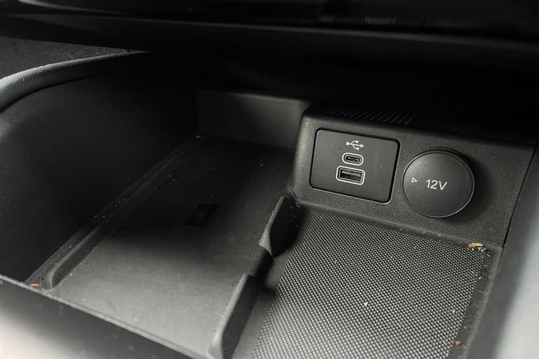 2024 Ford Kuga 2.5 FHEV ST-Line X 5dr CVT - REVERSING CAMERA, HEATED SEATS, SEAT MEMORY -  Estate...