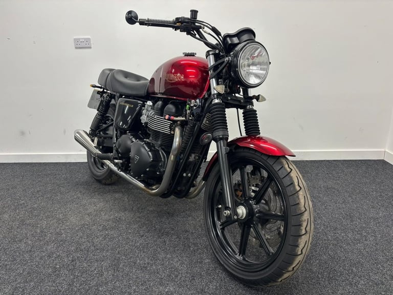 image for TRIUMPH BONNEVILLE ** LONG MOT - 1 OENRS - DOUBLE SEAT ** 
